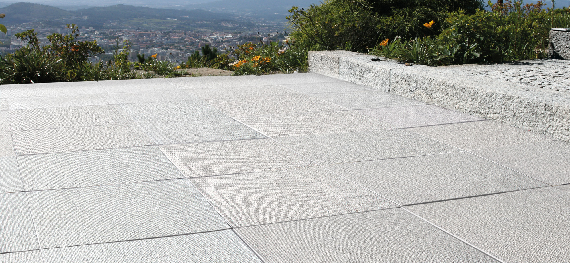Velluto pavement
