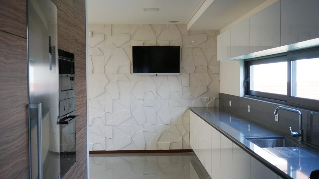 How Muralis Picasso stone cladding transformed this kitchen